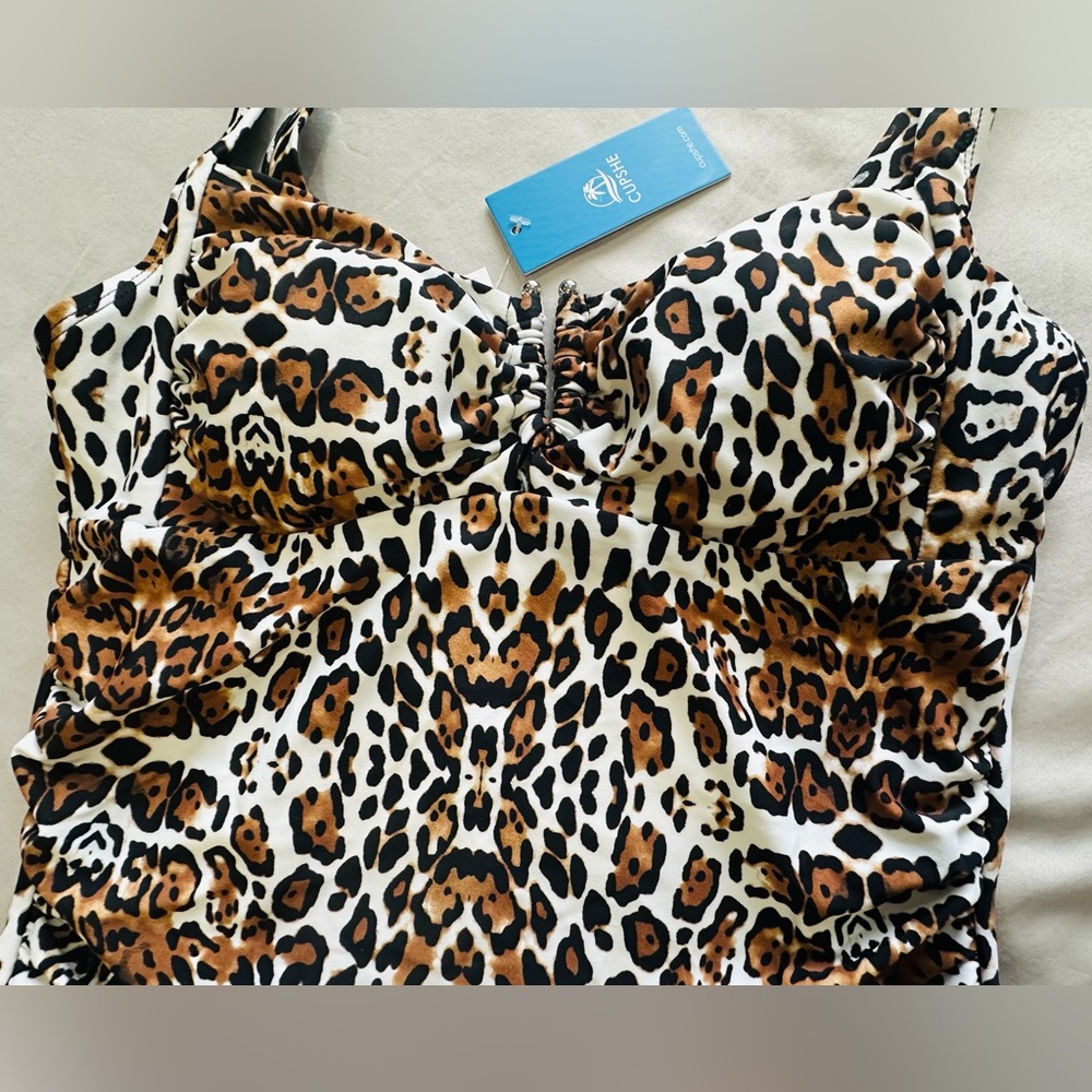 NWT Leopard Pring Tankini / Tummy Control Supportive Swim Top / Size Medium - Picture 4 of 12
